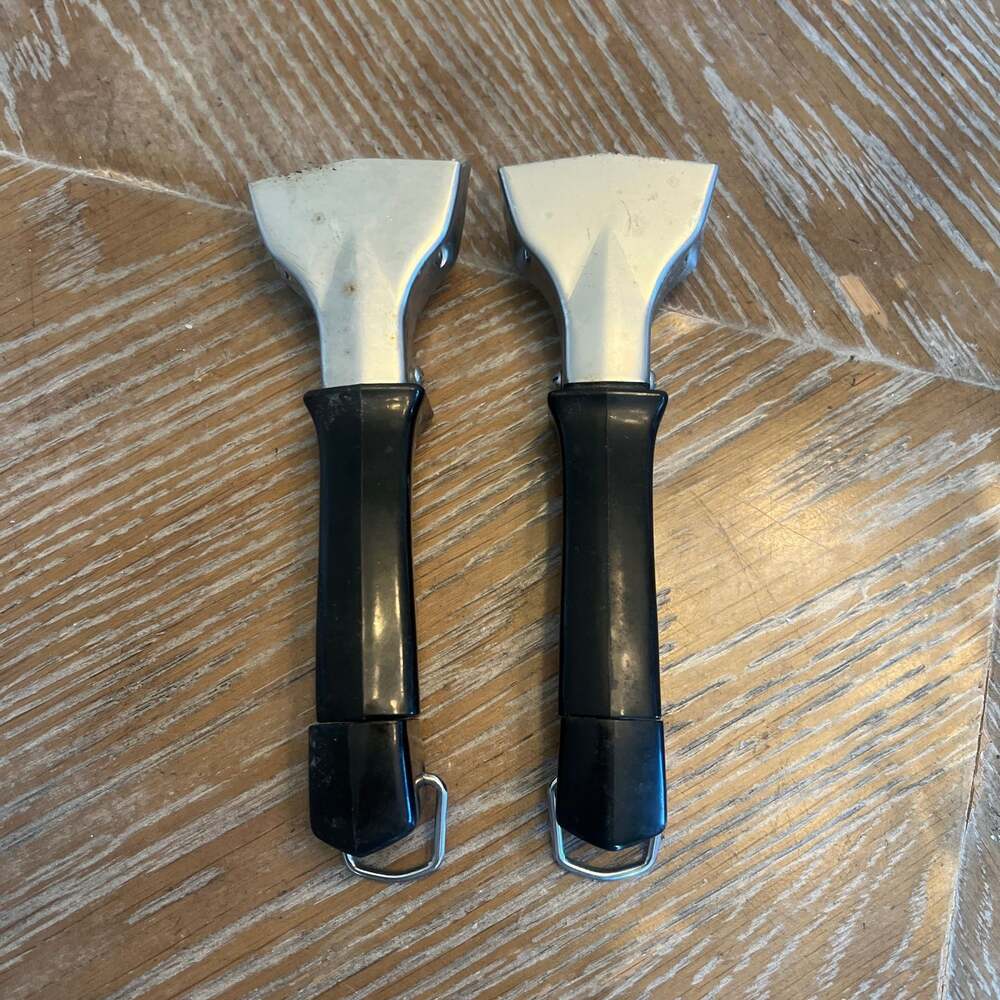 Corning Ware Twist & Lock Handle Lot 2 Removable Casserole Detachable Clamp 1970